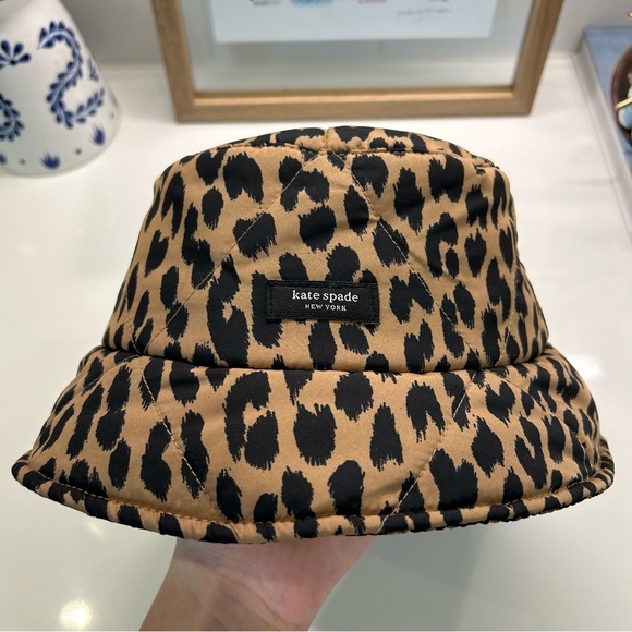 NWT Kate Spade Sam Quilted Bucket Hat - Picture 2 of 7